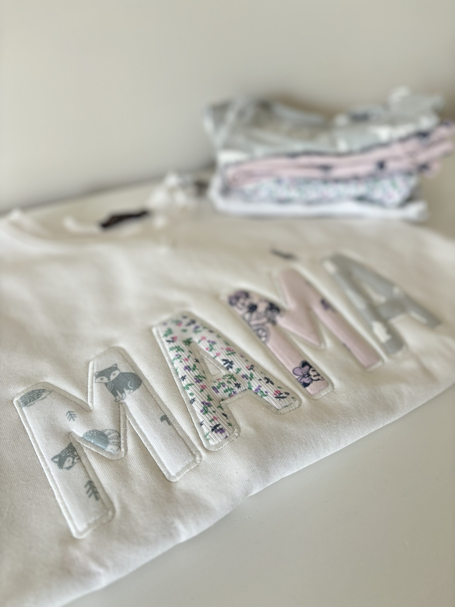 Zestaw bluz z napisami MAMA i TATA (patchwork) - obrazek 6