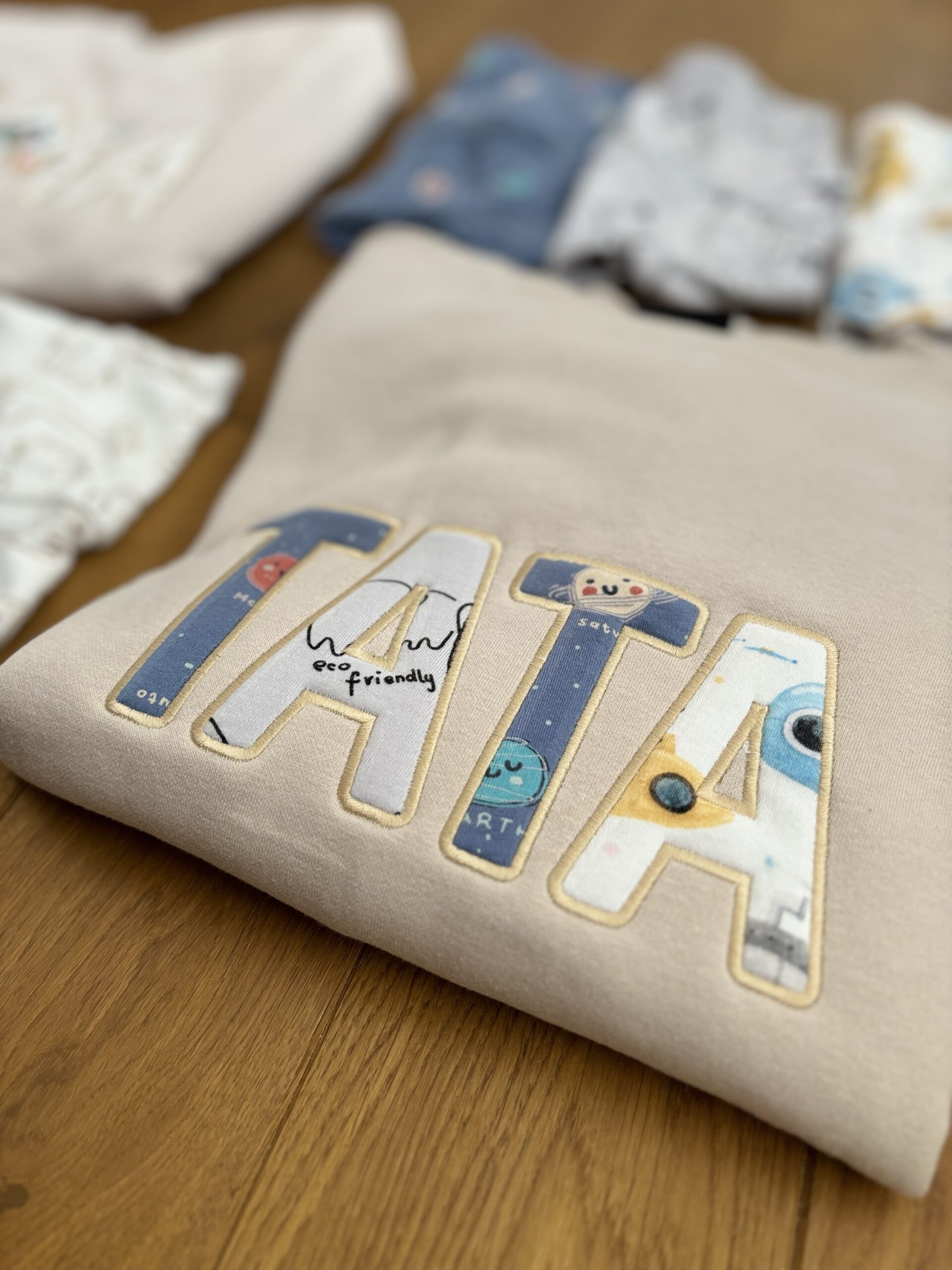 Zestaw bluz z napisami MAMA i TATA (patchwork) - obrazek 5