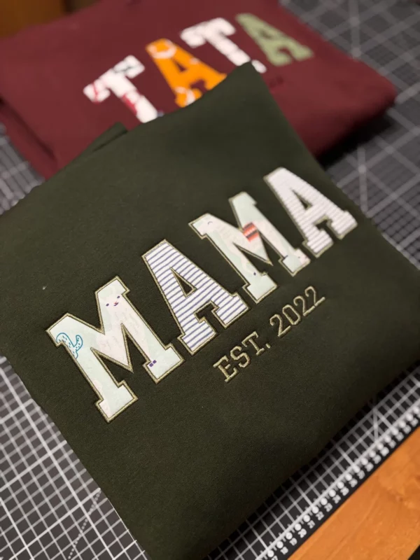 Zestaw bluz z napisami MAMA i TATA "college" (patchwork)